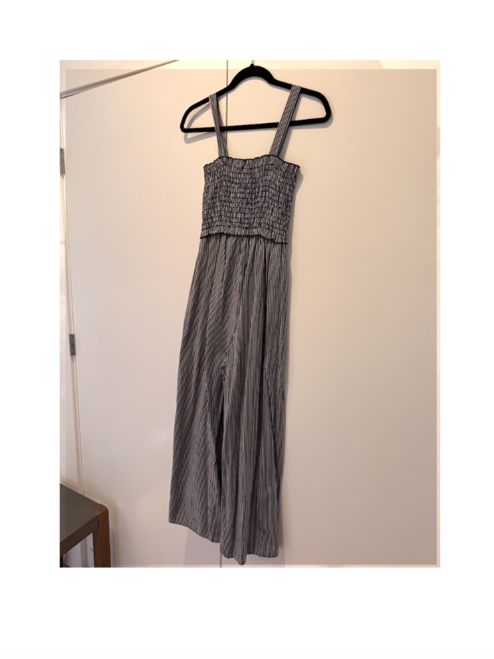 Susina Striped Smocked Wide Leg Jumpsuit Navy White Size Small